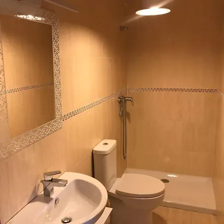 Charming 5-Bed House In Comillas Cantabria 펜션 *